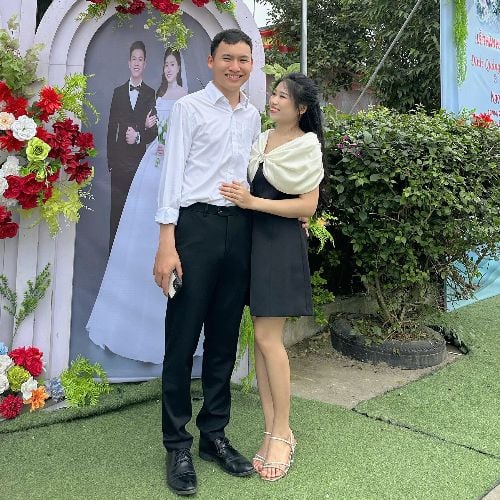 Chuyện tình của Công Minh và Thúy Thúy