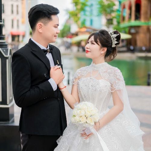 Chuyện tình của Hồng Huế và Quang Văn
