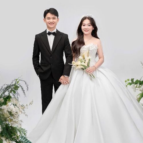 Chuyện tình của Đỗ Trang và Minh Đức