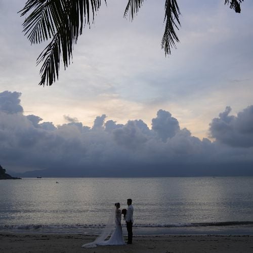 Chuyện tình của Thế Quyền và Thu Thương