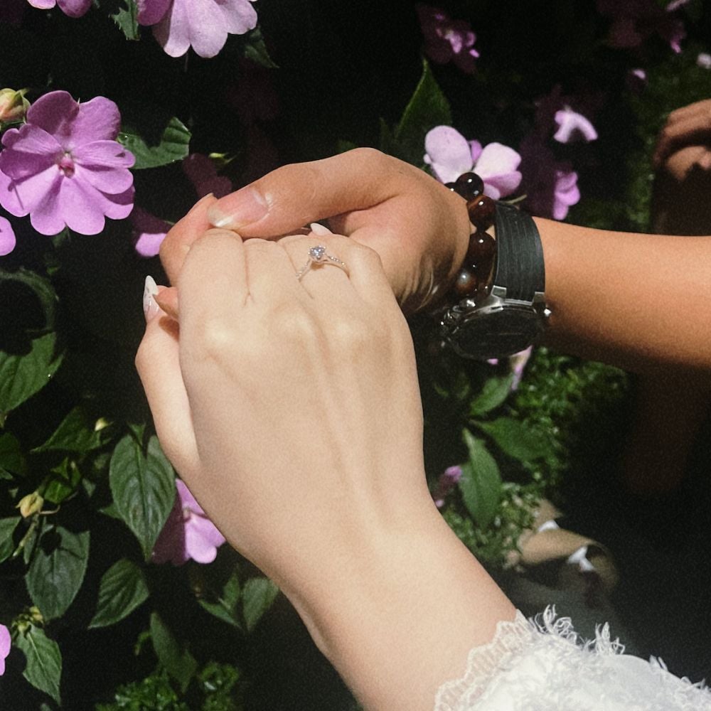 Khoảnh khắc cầu hôn này! 