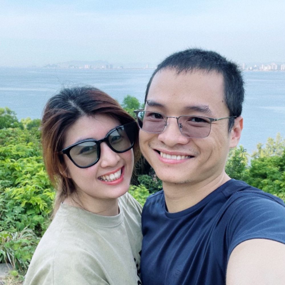 8 năm sau: gặp lại