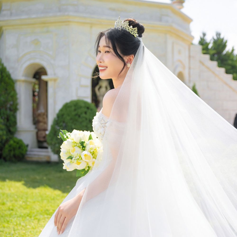 TIỆC CƯỚI NHÀ GÁI