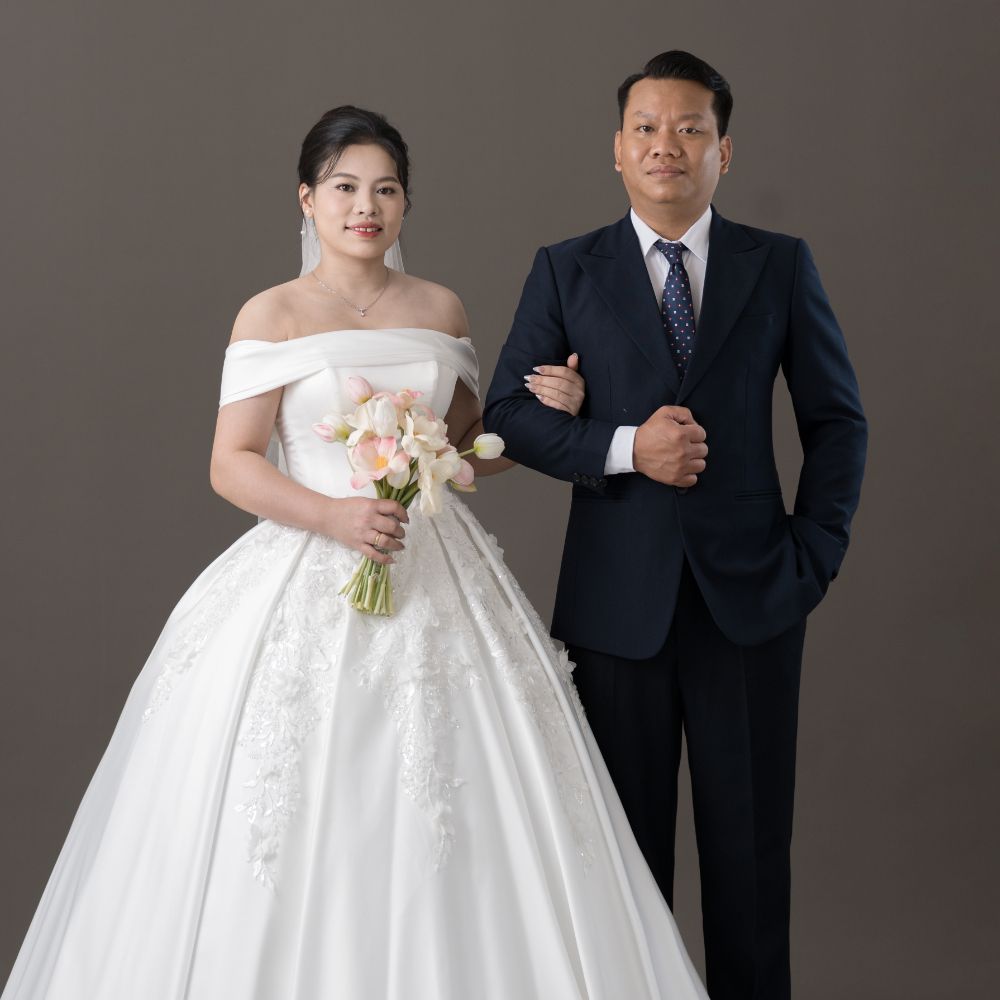 TIỆC CƯỚI NHÀ TRAI