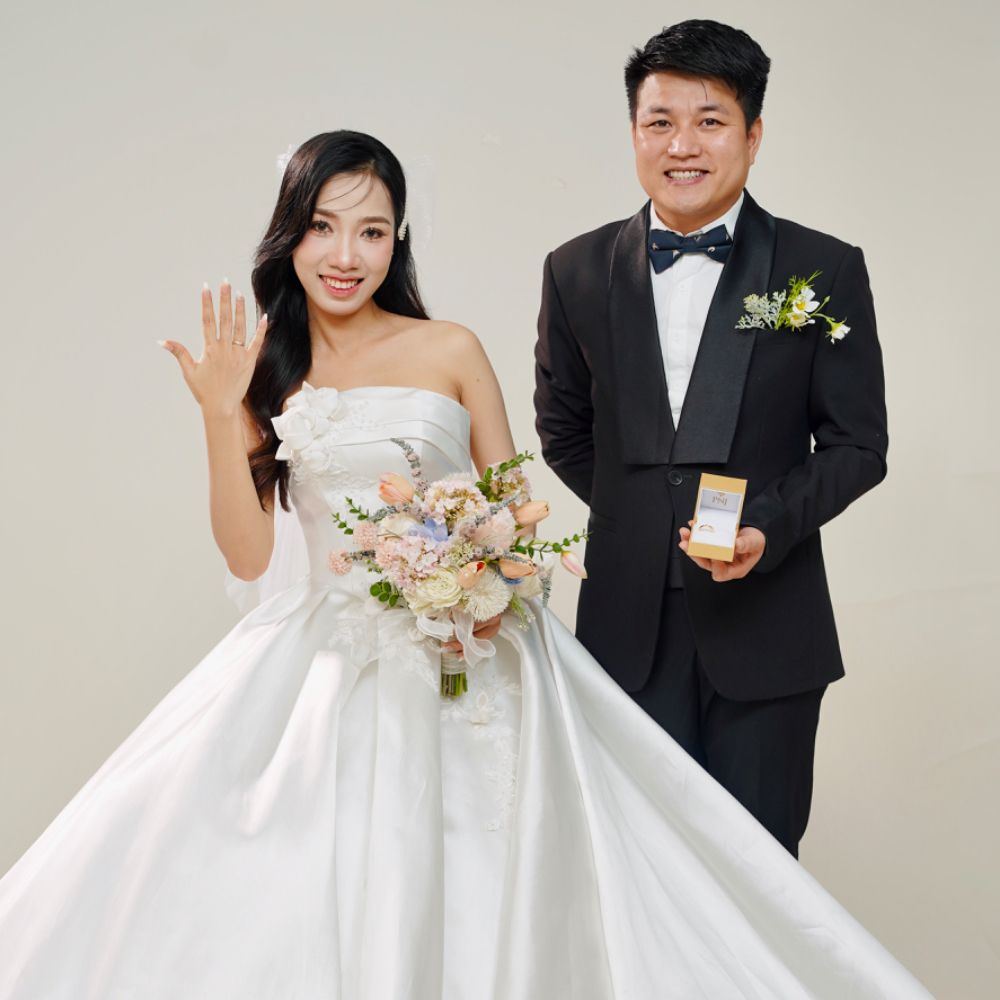 Trần Thế & Vũ Quỳnh Wedding site!