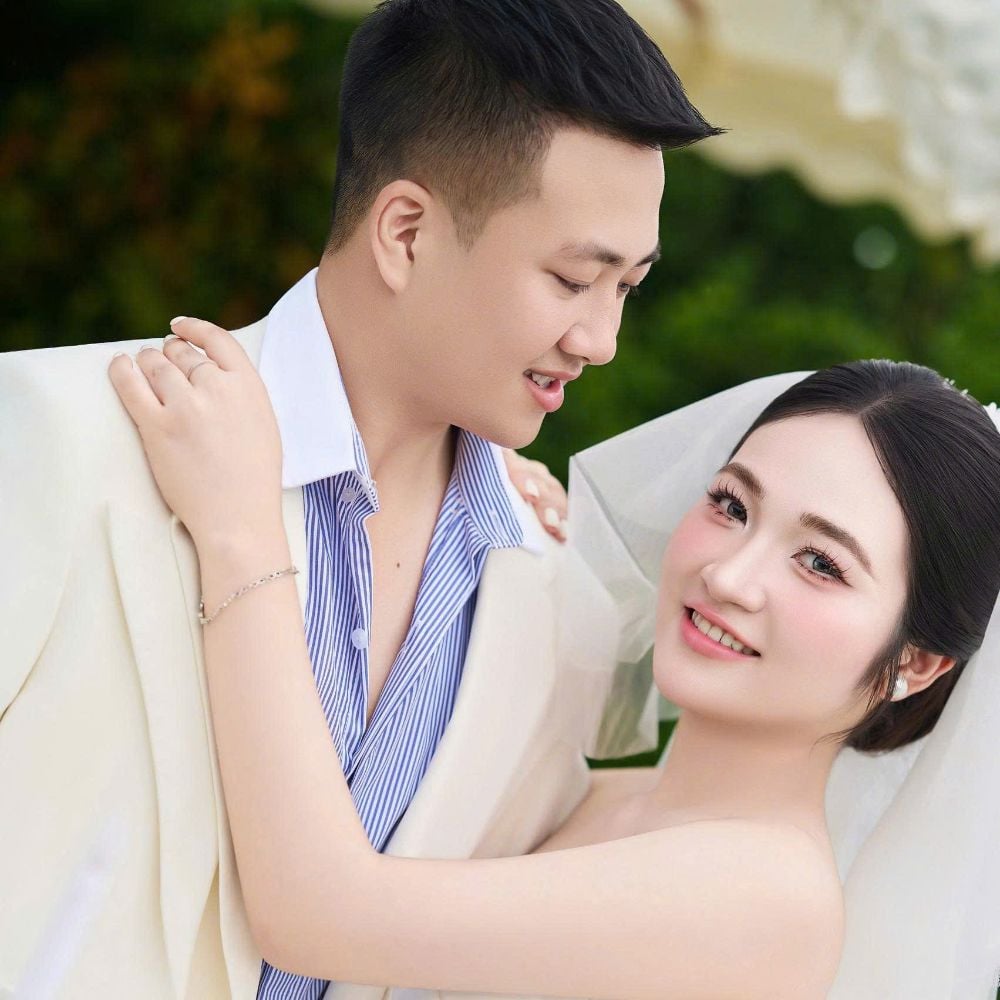 TIỆC CƯỚI NHÀ GÁI