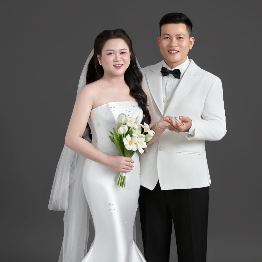 TIỆC CƯỚI NHÀ GÁI