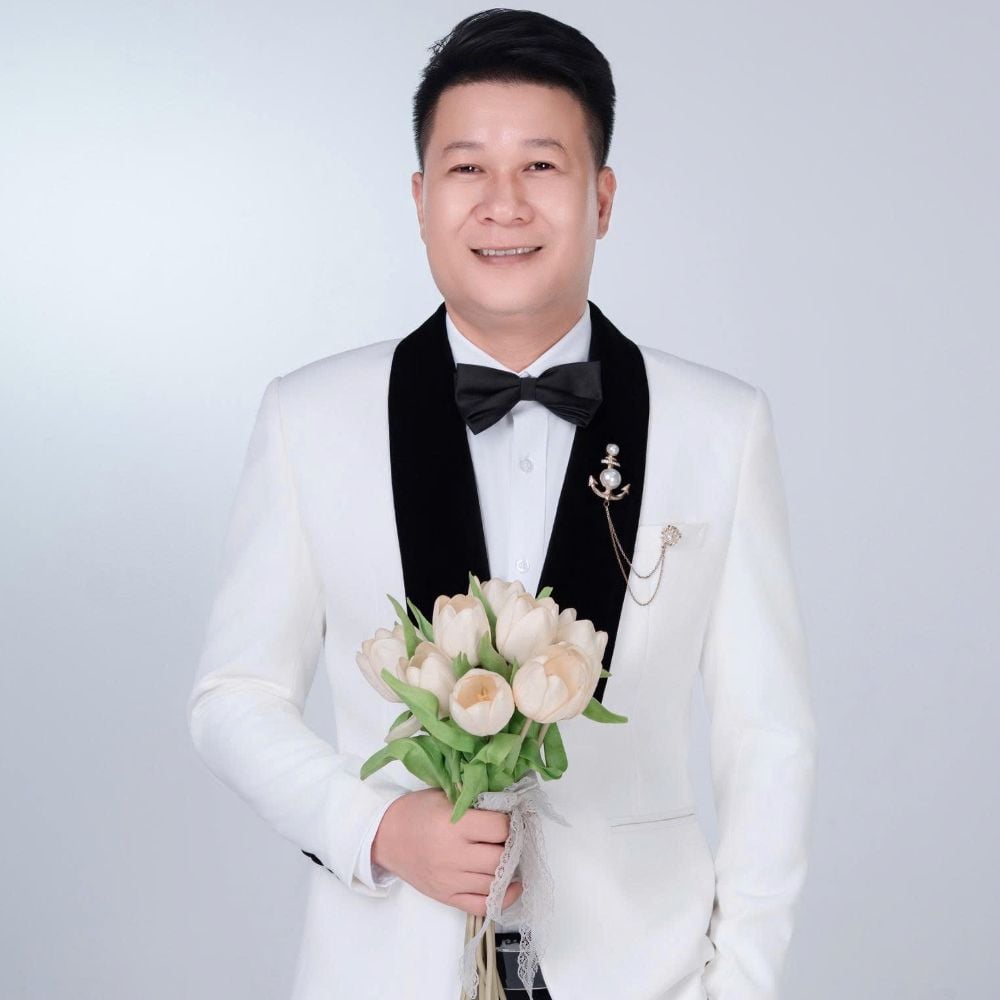 Groom