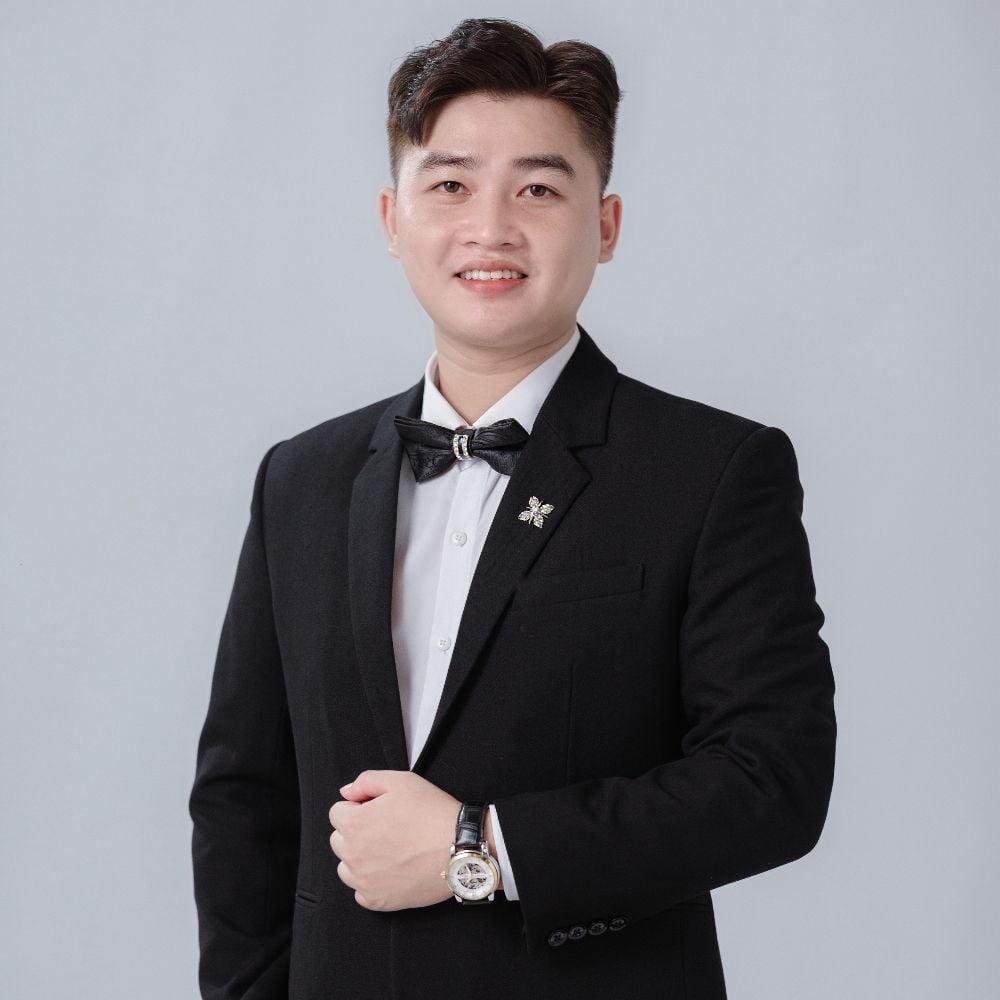 Groom