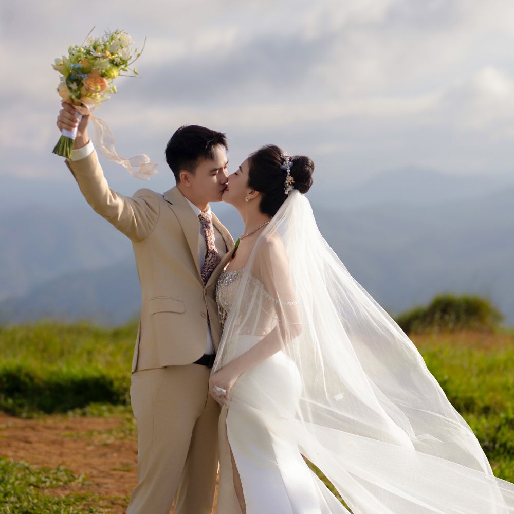 TIỆC CƯỚI NHÀ NAM