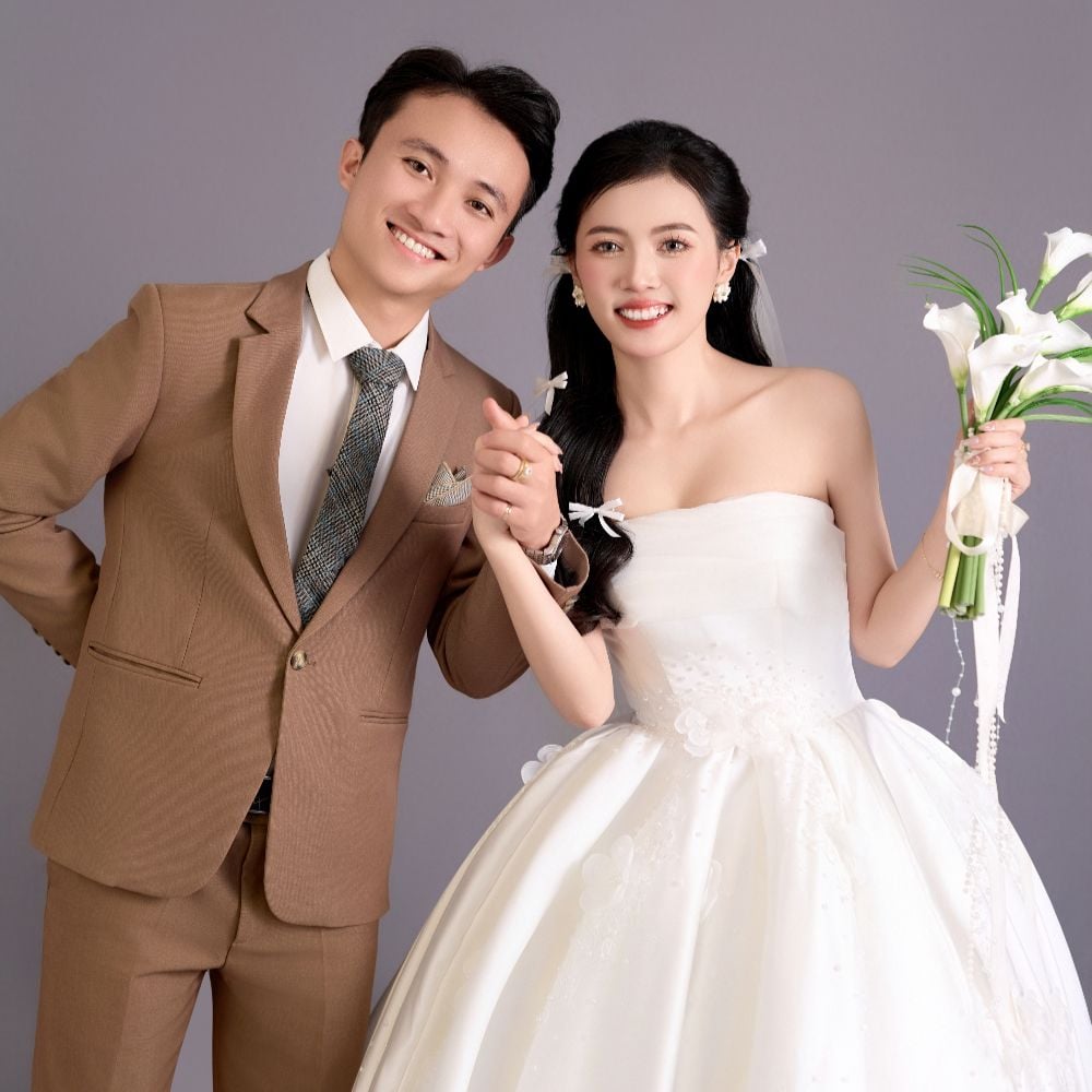 TIỆC CƯỚI NHÀ TRAI