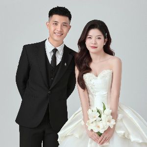 Nguyễn Đô & Hà Hương