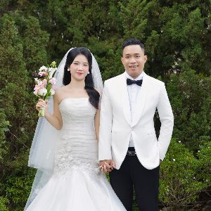 Lê Ngọc Minh & Hoàng Hoài Thương Wedding site!