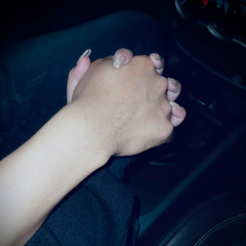 Bạn có tin vào tình yêu qua buổi gặp mặt bạn bè?