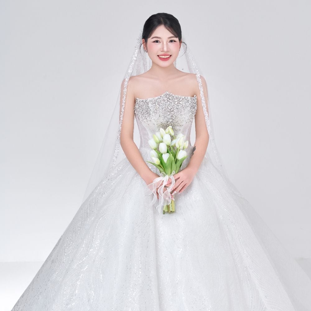 TIỆC CƯỚI NHÀ GÁI