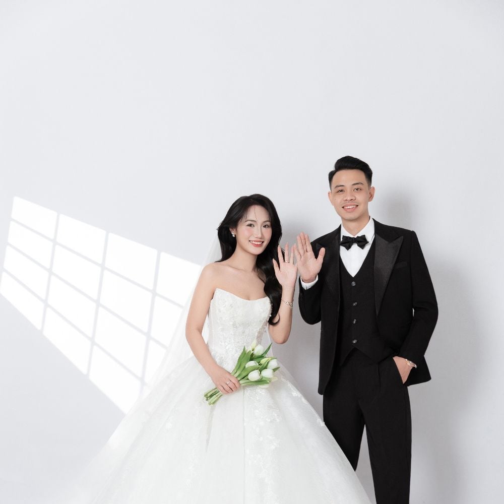 Thiệp cưới online của cặp đôi: Trung Hiếu & Thu Hà