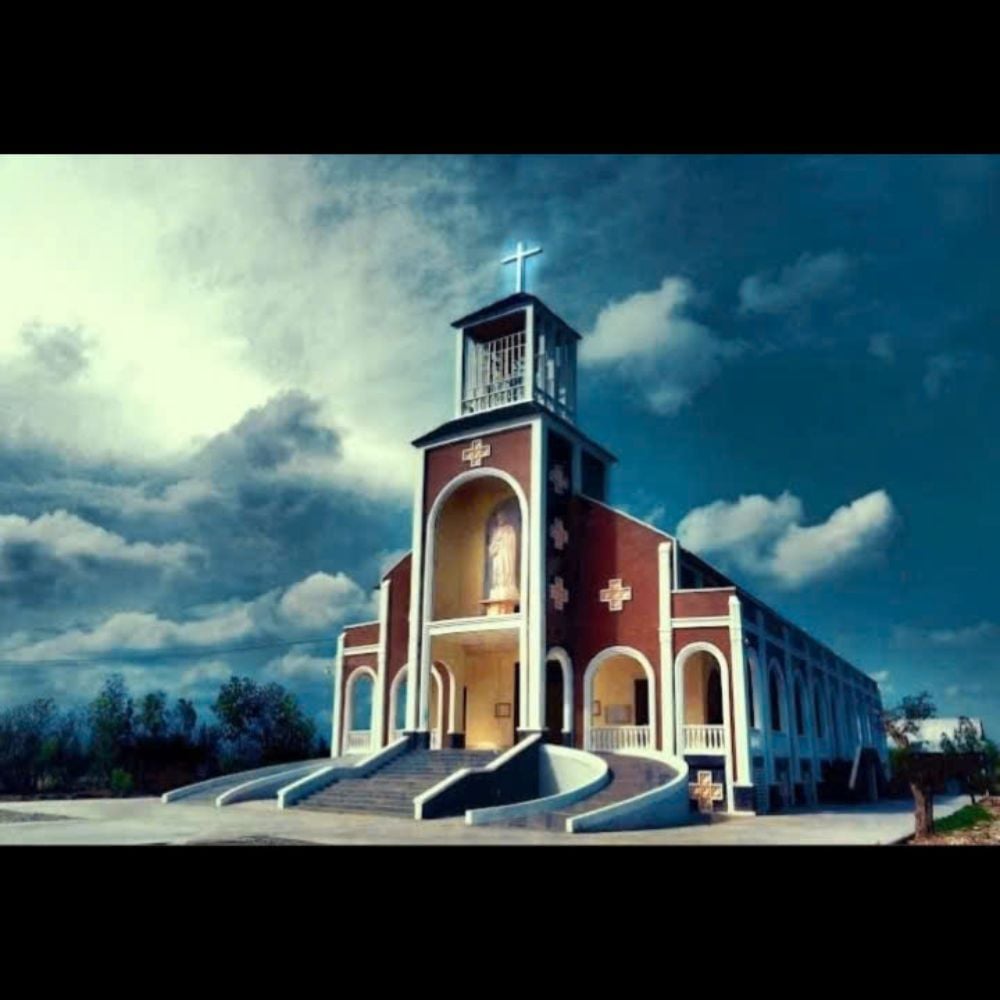 LỄ CƯỚI NHÀ THỜ