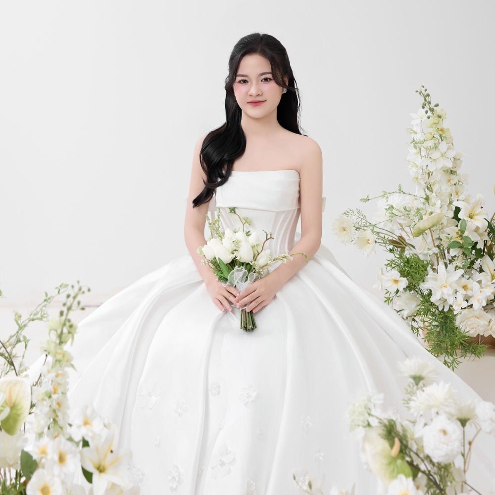 TIỆC CƯỚI NHÀ GÁI