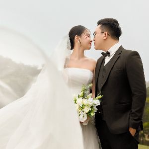 Nguyễn Hoàng Hiệp & Nguyễn Thị Loan Vy Wedding site!