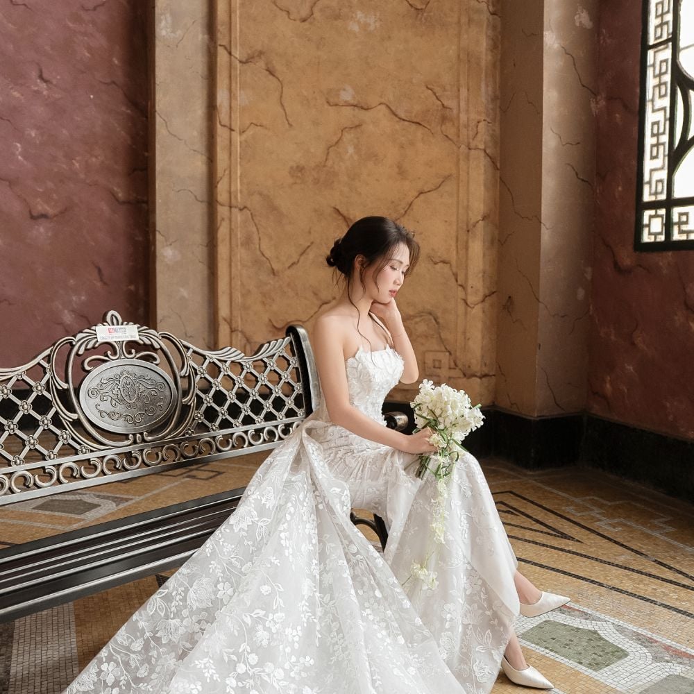 TIỆC CƯỚI NHÀ GÁI