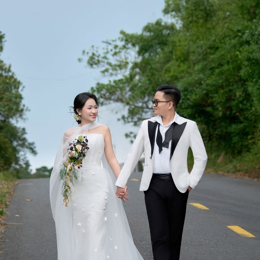 Lời tỏ tình đầu tiên