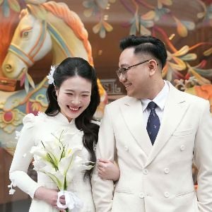 Hoàng Linh & Hoàng Yến Wedding site!