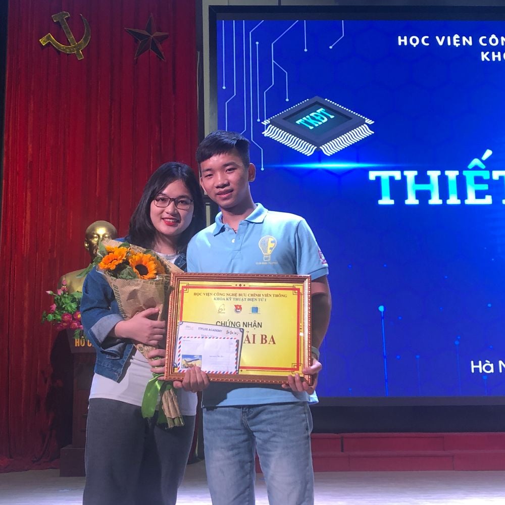 Những năm tháng trưởng thành cùng nhau 