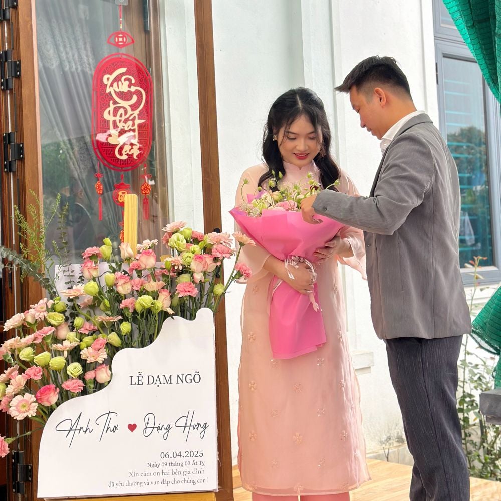 Ngày lễ dạm ngõ