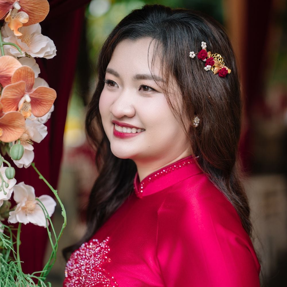 TIỆC CƯỚI NHÀ GÁI