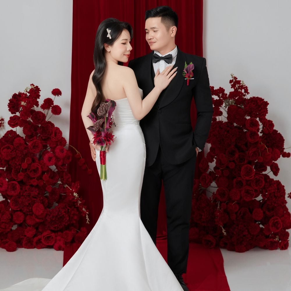 TIỆC CƯỚI NHÀ GÁI