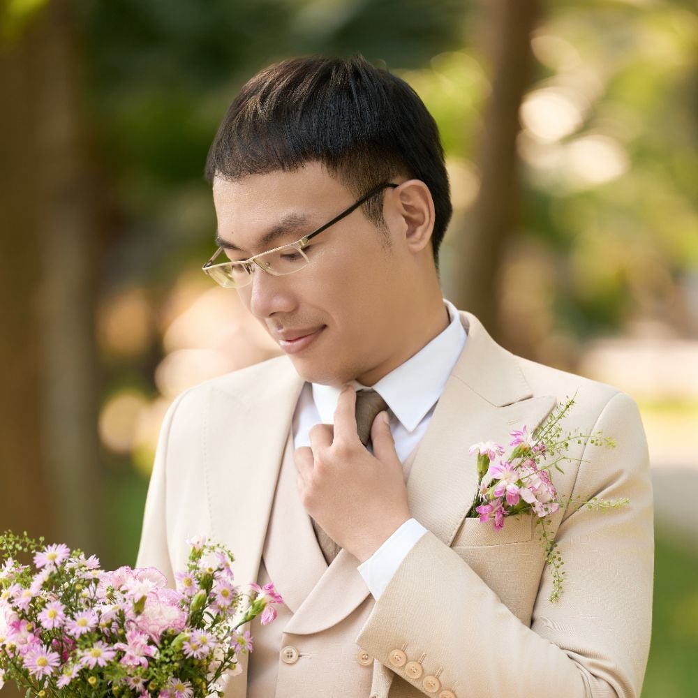 groom