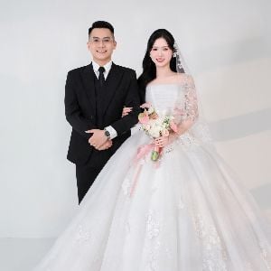 Văn Hòa & Lê Oanh Wedding site!
